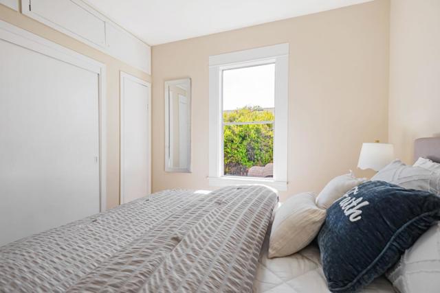 315 California Avenue, South San Francisco CA: https://media.crmls.org/mediaz/0fd3e84b-1d03-4670-afdb-4fed85575143.jpg