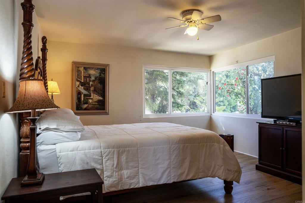 969 Viletta Drive - photo 20