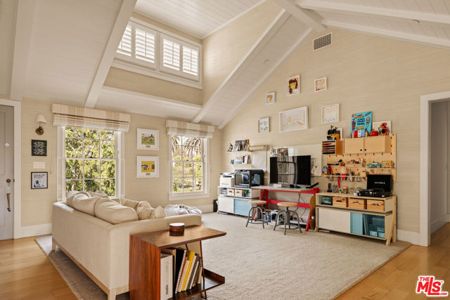 Drew Fenton | 589 Moreno Avenue Los Angeles CA | MLS: 7535475