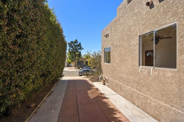 3527 Mississippi St, San Diego CA: https://media.crmls.org/mediaz/0fd5c095-1c47-4efe-a301-0e44932665a9.jpg