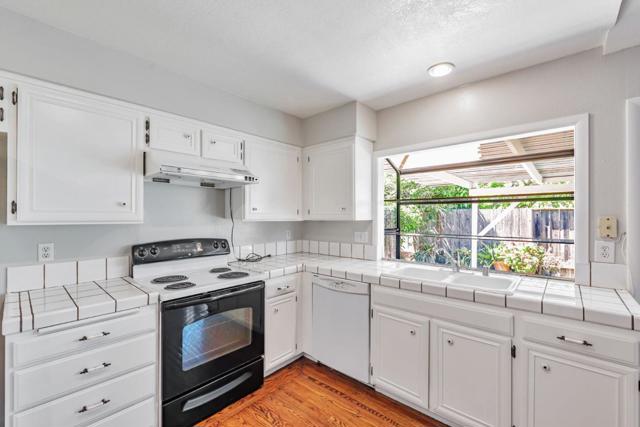 1369 Joyner Court, San Jose CA: https://media.crmls.org/mediaz/0fd64a72-b202-4173-8773-b65c0ba23a7f.jpg