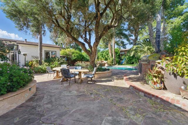 2206 Coastland Avenue, San Jose CA: https://media.crmls.org/mediaz/0fd76030-f984-4f00-92ae-711d9a719aee.jpg