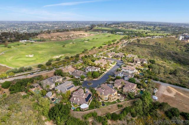 1460 Lauren Court, Encinitas CA: https://media.crmls.org/mediaz/0fd96feb-d30d-4ed3-aa5c-76d691d67dd4.jpg
