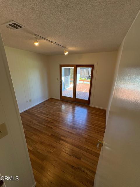 Detail Gallery Image 36 of 45 For 252 Tulane Ave, Ventura,  CA 93003 - 4 Beds | 3 Baths