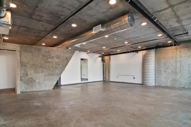 Detail Gallery Image 32 of 52 For 5750 Hollywood Bld #236,  Los Angeles,  CA 90028 - 1 Beds | 1 Baths