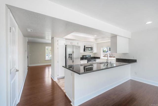 832 Grapevine Rd, Vista, CA 92083 photo 18