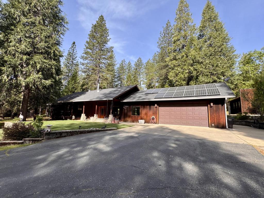 14543 Kathy Lane