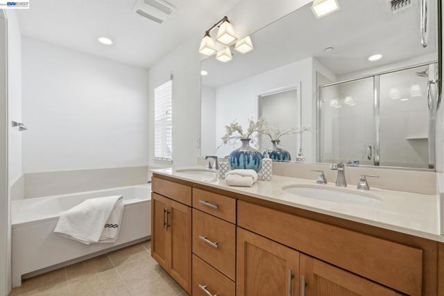 Image 25 of 44 For 8553 Schooner Way