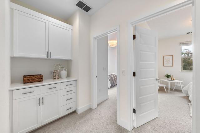 408 E 28th Avenue, San Mateo CA: https://media.crmls.org/mediaz/0fdfe318-589c-4363-956e-4ff1e9878671.jpg