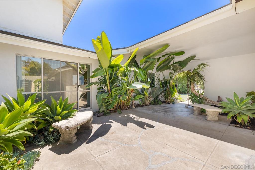 5996 Bounty Street - photo 10