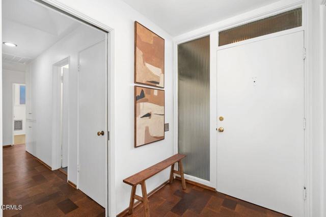 Detail Gallery Image 6 of 40 For 314 San Juan Way, La Canada Flintridge,  CA 91011 - 4 Beds | 2 Baths