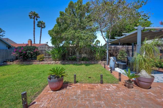 13144 Avenida Grande, San Diego CA: https://media.crmls.org/mediaz/0fe20e3a-07ec-42be-be9f-a825a39e79e5.jpg
