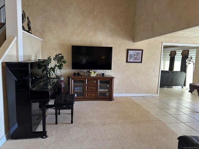 Image 14 of 47 For 12421 Greens East Rd