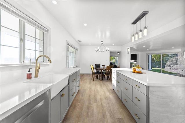 9350 Bond Road, Elk Grove CA: https://media.crmls.org/mediaz/0fe25fa8-223a-4a6a-ba39-d9601e27ccee.jpg