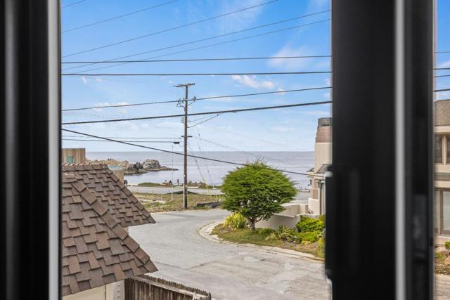 25 Coral Street, Pacific Grove CA: https://media.crmls.org/mediaz/0fe33f94-13e1-4920-b02f-6ce09bd92207.jpg