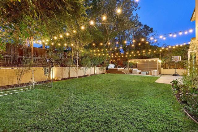 2610 Garden House Road, Carlsbad CA: https://media.crmls.org/mediaz/0fe44fec-f232-4c0b-a58f-db5ceb39a6e4.jpg