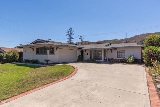 1214 Mariposa Drive, Santa Paula CA: https://media.crmls.org/mediaz/0fe64e38-45fd-4ff7-9f46-17506f6c5e99.jpg
