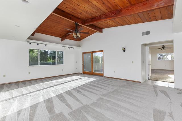 10546 VALLE VISTA RD, Lakeside CA: https://media.crmls.org/mediaz/0fe65f63-b737-4267-a05f-dbd95a8df345.jpg