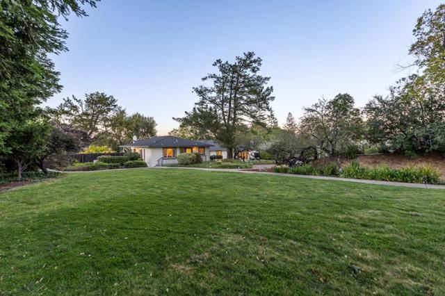 18074 Daves Avenue, Monte Sereno CA: https://media.crmls.org/mediaz/0fe74faf-1bc6-47b5-93a8-160861205d5a.jpg