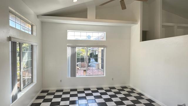 Detail Gallery Image 12 of 13 For 6003 Bonita Meadows Ln, Bonita,  CA 91902 - 3 Beds | 2 Baths