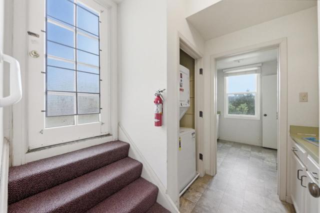 3900 Balboa Street, San Francisco CA: https://media.crmls.org/mediaz/0fe9a71b-2965-407c-ab92-b3928d81f464.jpg