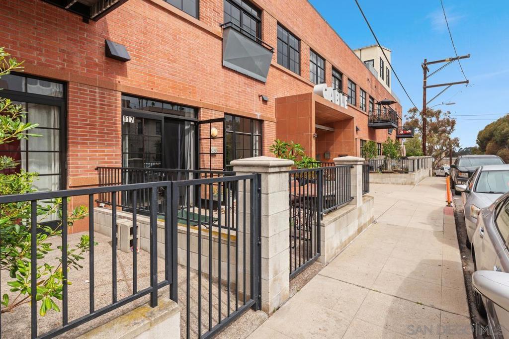 3940 7th Ave - photo 3