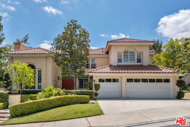 2430 Ranchgrove Drive photo 3