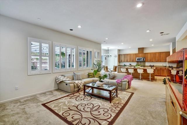 1701 TRAMONTI Drive, Dublin CA: https://media.crmls.org/mediaz/0feb5241-f12b-40a2-80f0-728ab27fbbca.jpg