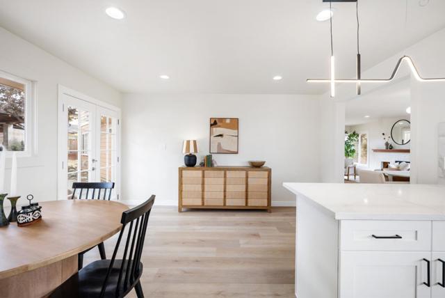 3375 East Avenue, Hayward CA: https://media.crmls.org/mediaz/0fec3ff1-b943-4161-b34b-9a036b449a1b.jpg