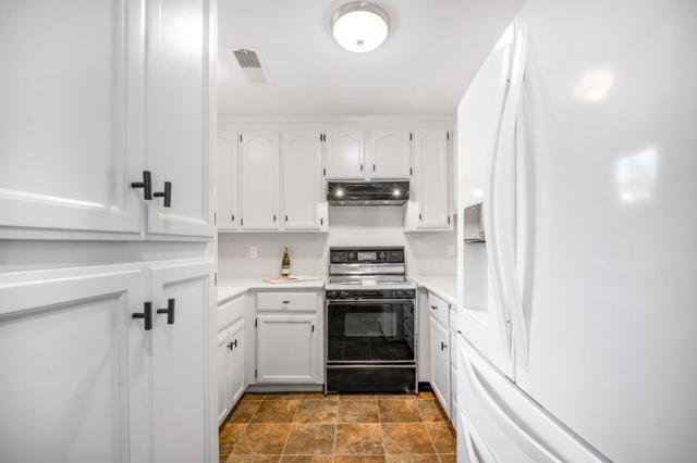 846 Rue Montagne, Campbell CA: https://media.crmls.org/mediaz/0fecceb4-aaa7-4dee-937e-ab9097adda3d.jpg
