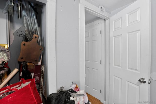 16522 Stagecoach, Corning CA: https://media.crmls.org/mediaz/0fee8efb-e9d2-4efd-870b-144c4e8b2a9b.jpg