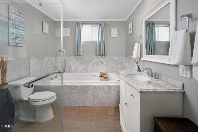 Detail Gallery Image 21 of 52 For 728 Cordova Ave, Glendale,  CA 91206 - 3 Beds | 3 Baths