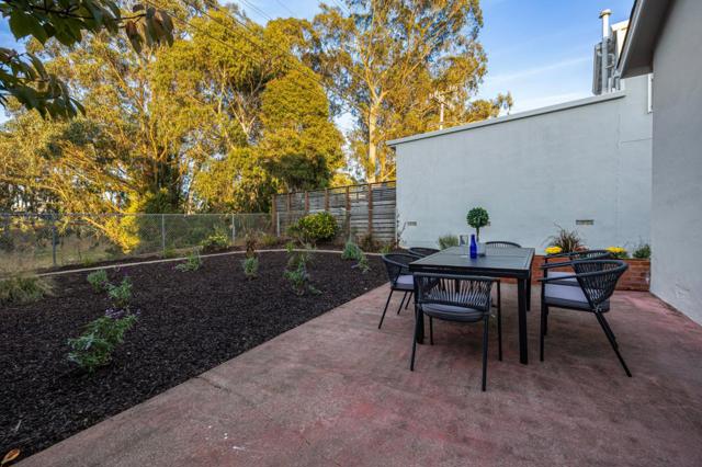 164 Wilshire Avenue, Daly City CA: https://media.crmls.org/mediaz/0ff04a3c-4d81-4d5a-ae14-8aa8cdf283de.jpg