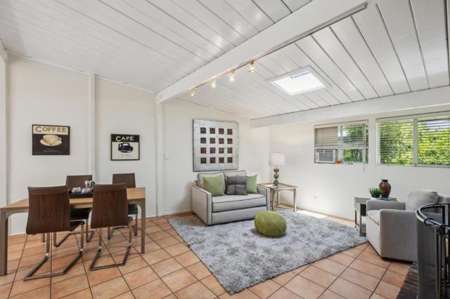 342 Carolina Lane, Palo Alto CA: https://media.crmls.org/mediaz/0ff13411-be93-4d1d-ba1b-a09959eb2268.jpg