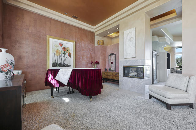 Image 5 of 34 For 42780 Caballeros Drive