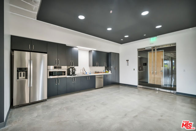  Commercial for Sale in El Segundo, California