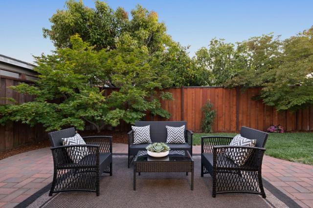 626 Harvester Drive, Foster City CA: https://media.crmls.org/mediaz/0ff26d3b-9e25-43bd-be91-dc73eaa01a3d.jpg