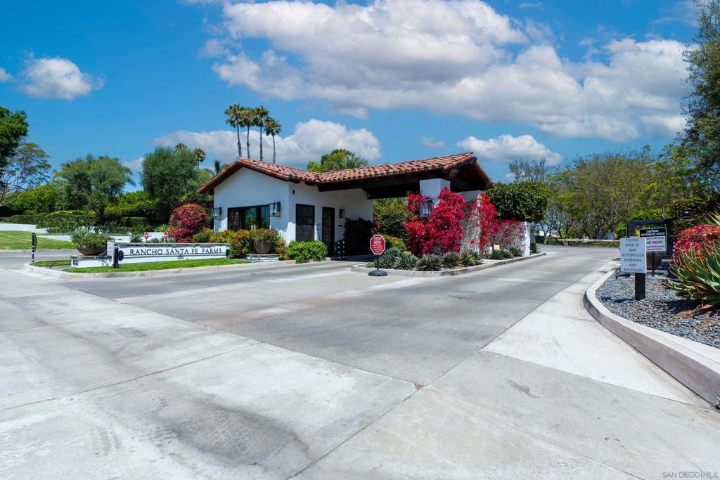 MLS #250035567SD image #20