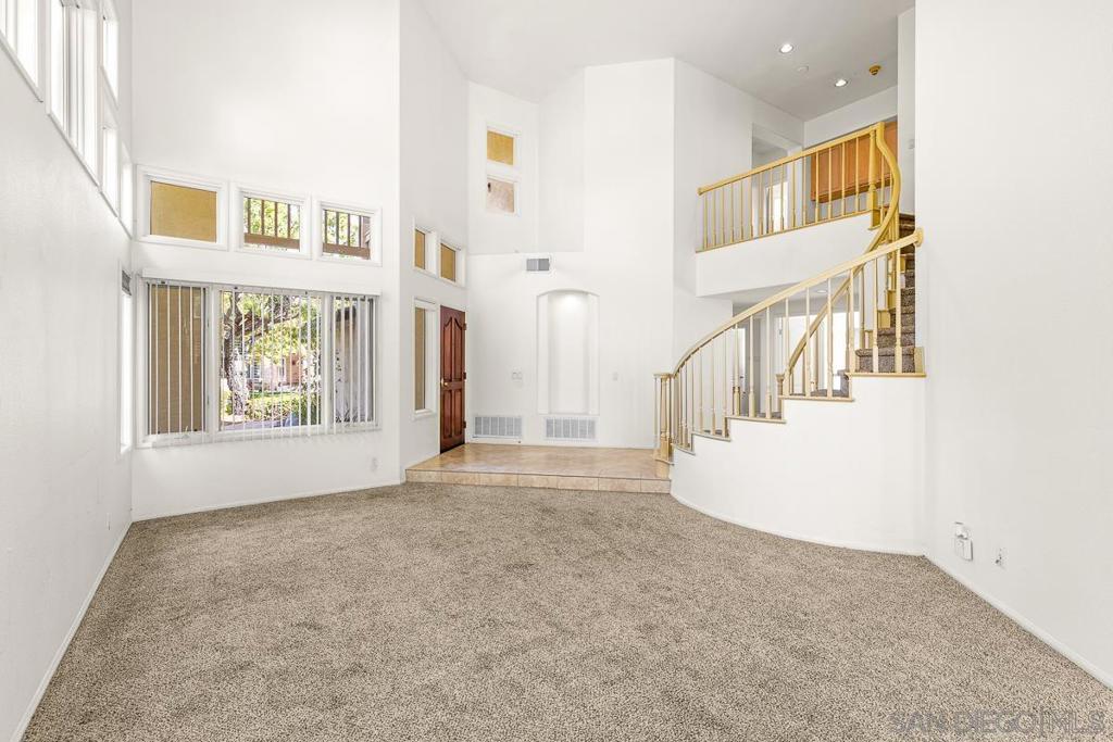 987 Calle De Lepanto - photo 8