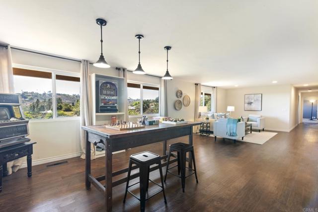 2839 Lakemont Drive, Fallbrook CA: https://media.crmls.org/mediaz/0ff36c06-b96c-4d71-9784-eaa97e95e15a.jpg