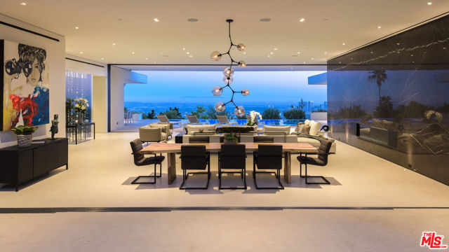 1535 Carla, Beverly Hills CA: https://media.crmls.org/mediaz/0ff3a632-0e33-42f6-8e14-b247ce16b573.jpg