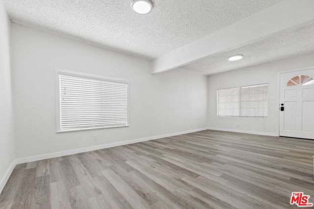 1060 Mcfarland Avenue, Wilmington CA: https://media.crmls.org/mediaz/0ff4548d-a7f7-4a28-918e-64b1f3e904f1.jpg