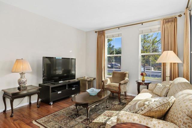 Detail Gallery Image 7 of 42 For 11130 Taloncrest Way Unit 11, San Diego,  CA 92126 - 3 Beds | 2 Baths