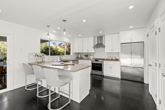 839 Banbury Lane, Millbrae CA: https://media.crmls.org/mediaz/0ff594ce-eaee-413b-9d37-3ad345b2299b.jpg