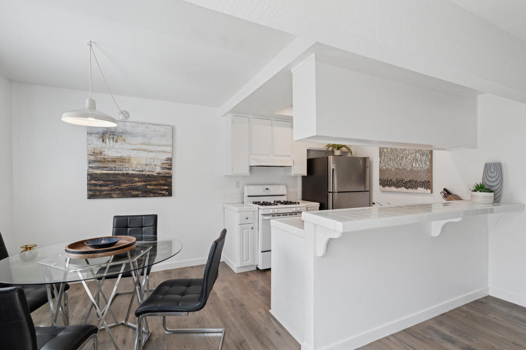 0ff66aaa 45e4 4fa7 8f0b 814c529acb56