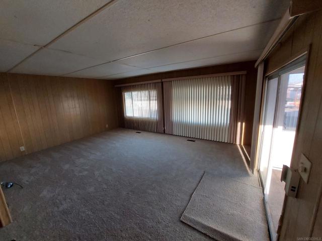 501 Anita Street, Chula Vista CA: https://media.crmls.org/mediaz/0ff6a1c9-f737-4f92-92b4-a6db30a73a12.jpg