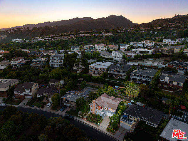 Drew Fenton | 16655 Marquez Terrace Pacific Palisades CA | MLS: 7356953