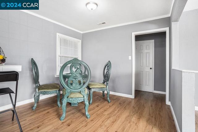 Image 14 of 37 For 637 43rd Street