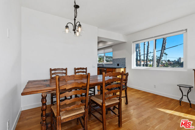 409 Arenoso Lane, San Clemente CA: https://media.crmls.org/mediaz/0ff9938e-e556-4ba2-9d53-95b5b12c36ce.jpg