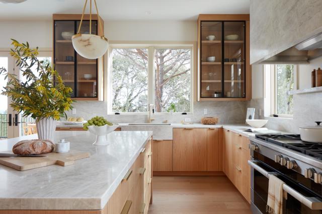 1215 La Cumbre Road, Hillsborough CA: https://media.crmls.org/mediaz/0ff9d039-40d0-4948-ac64-02129db6f201.jpg